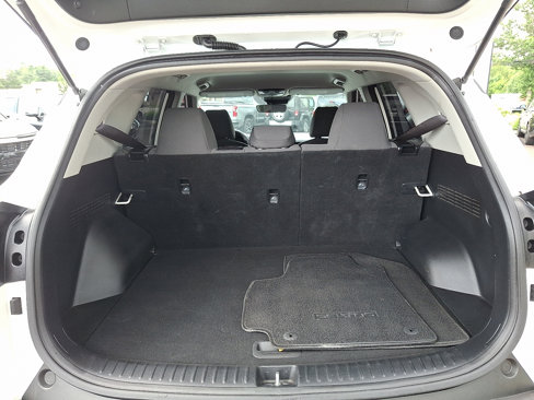 Used 2023 Kia Seltos LX image 28