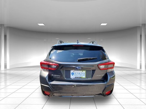 Used 2023 Subaru Crosstrek 2.5i Limited w/ Moonroof Package image 4