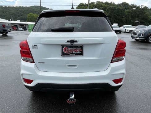 Used 2021 Chevrolet Trax LT w/ Sport Edition image 3