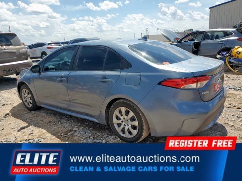 Used 2021 Toyota Corolla LE image 3