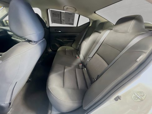 Used 2022 Nissan Altima 2.5 SV image 29