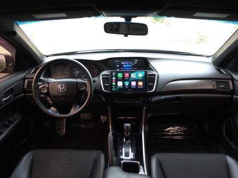 Used 2016 Honda Accord Sport image 33