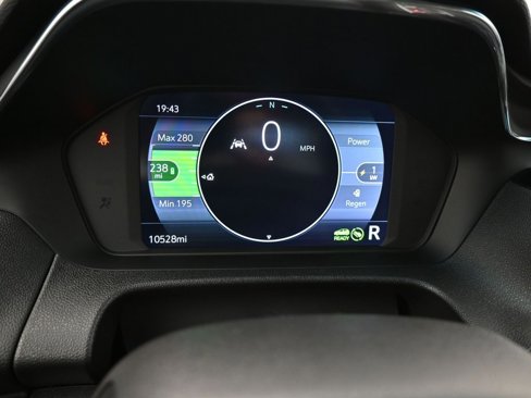 Used 2023 Chevrolet Bolt LT w/ Infotainment Package image 20