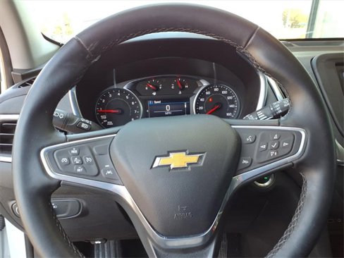 Used 2023 Chevrolet Equinox LT image 14