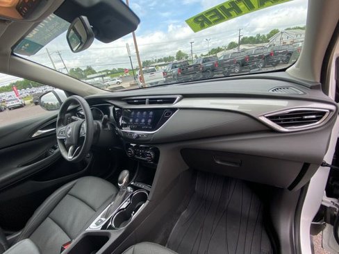 Certified 2023 Buick Encore GX Essence w/ Experience Buick Package image 32