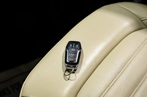 Used 2016 Ford Edge SEL w/ Equipment Group 201A image 12