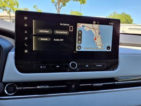 New 2025 Mitsubishi Outlander SE image 16