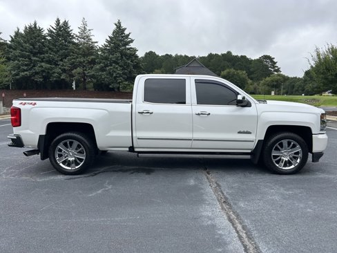 Used 2018 Chevrolet Silverado 1500 High Country image 24
