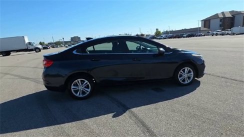 Used 2016 Chevrolet Cruze LT w/ Convenience Package image 8