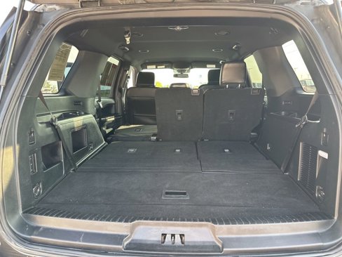Used 2021 Ford Expedition XLT image 42