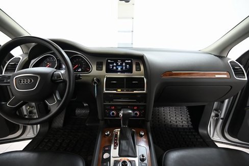 Used 2015 Audi Q7 3.0T Premium Plus w/ Premium Plus Package image 2