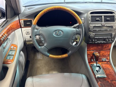 Used 2005 Lexus LS 430 image 15