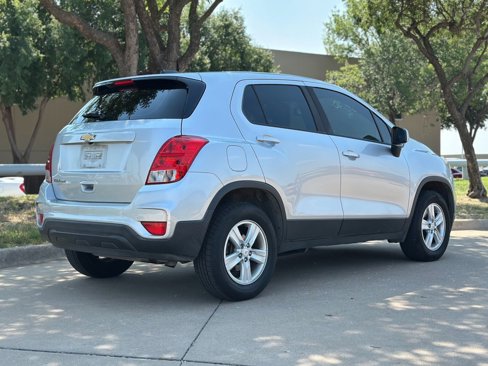 Used 2017 Chevrolet Trax LS image 24