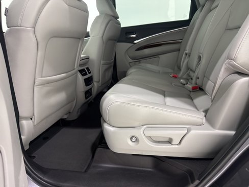 Certified 2018 Acura MDX SH-AWD w/ Technology Package image 17
