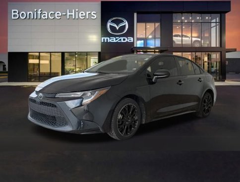 Used 2022 Toyota Corolla LE image 4