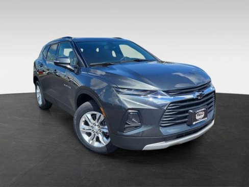 Used 2019 Chevrolet Blazer LT image 2