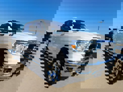 Used 2019 RAM 1500 Big Horn image 2