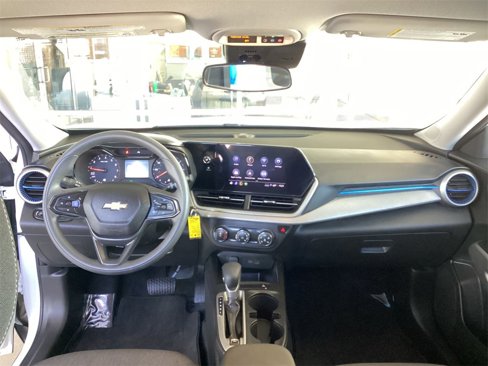 Used 2024 Chevrolet Trax LS image 20