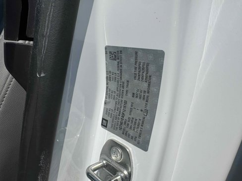 Used 2015 GMC Canyon SL image 36
