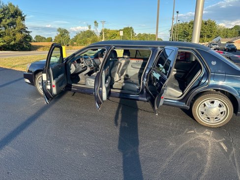 Used 2007 Cadillac DTS image 22