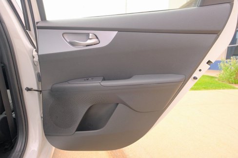 Used 2023 Kia Forte LXS image 17