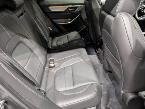 New 2026 Jaguar F-PACE R-Dynamic S image 20