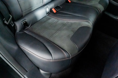 Used 2023 Mercedes-Benz GLC 300 4MATIC Coupe image 30
