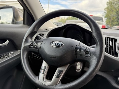 Used 2015 Kia Sportage LX image 8