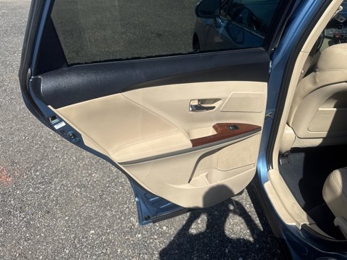 Used 2009 Toyota Venza image 16