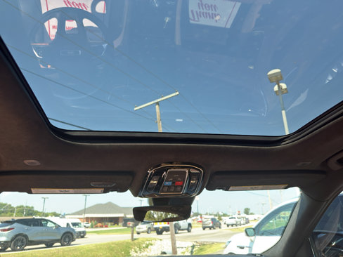 Used 2022 Jeep Grand Cherokee Summit image 8