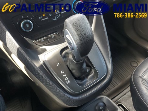 Used 2020 Ford Transit Connect XL image 25