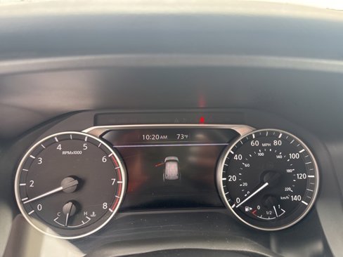 Used 2024 Nissan Rogue SV image 15