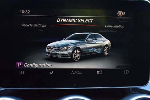 Used 2017 Mercedes-Benz C 300 4MATIC Sedan w/ Premium 3 Package image 21