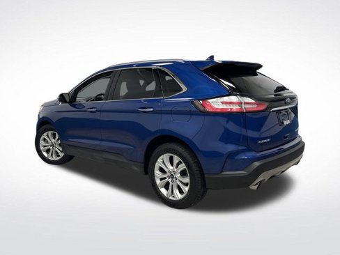 Used 2020 Ford Edge Titanium image 3