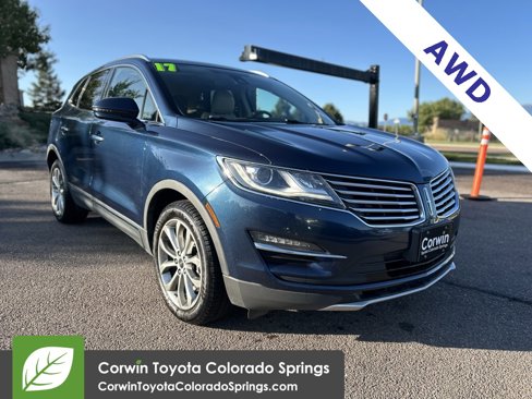 Used 2017 Lincoln MKC Select w/ Select Plus Package image 1