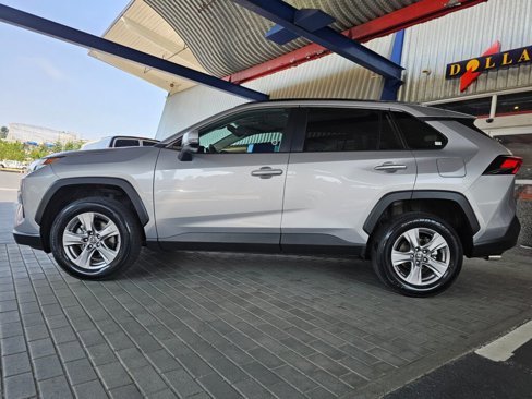 Used 2023 Toyota RAV4 XLE w/ Convenience Package image 8