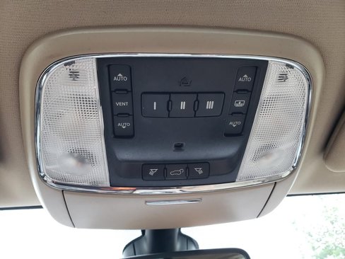Used 2019 Jeep Grand Cherokee Overland image 41