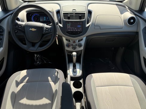 Used 2015 Chevrolet Trax LT w/ LPO, Protection Package image 10