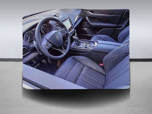 New 2023 Maserati Levante Modena image 4