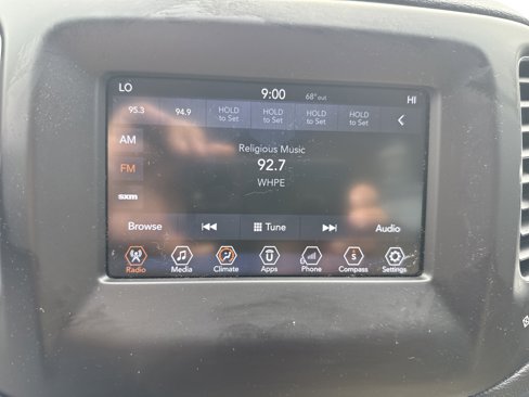 Used 2018 Jeep Compass Sport w/ Tech Group image 11