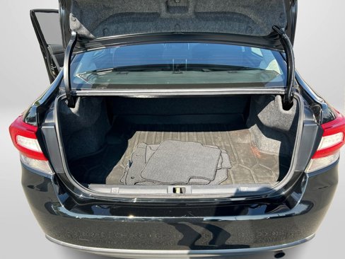 Used 2019 Subaru Impreza 2.0i image 11