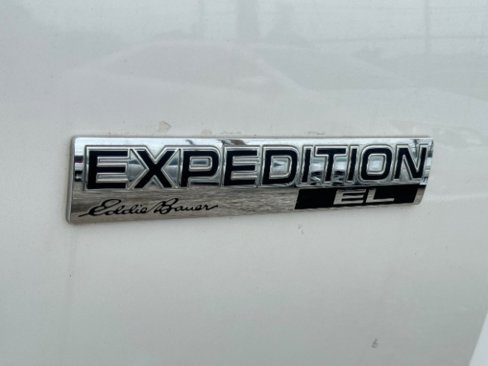 Used 2010 Ford Expedition EL Eddie Bauer image 27