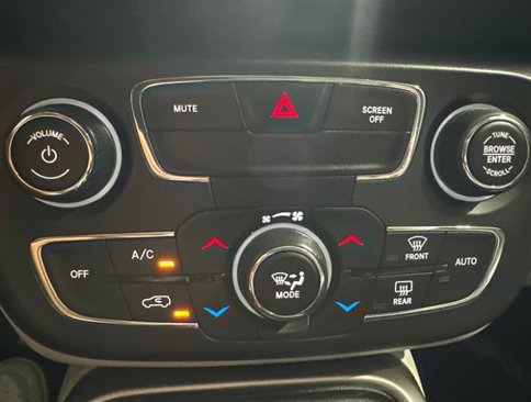 Used 2019 Jeep Compass Latitude w/ Popular Equipment Group image 27