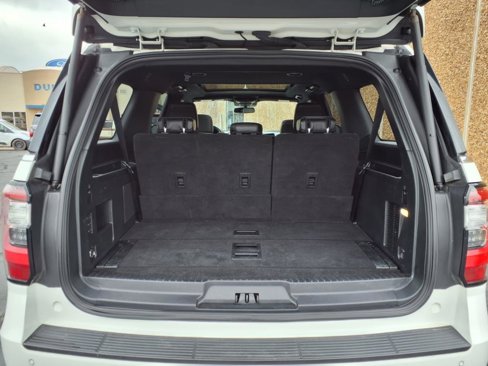 Used 2021 Ford Expedition Max Limited image 21