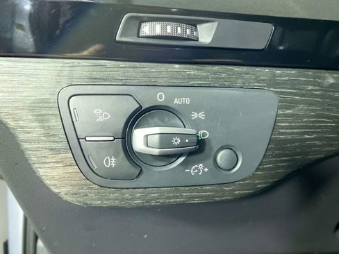 Used 2018 Audi Q7 3.0T Premium Plus w/ Premium Plus Package image 16