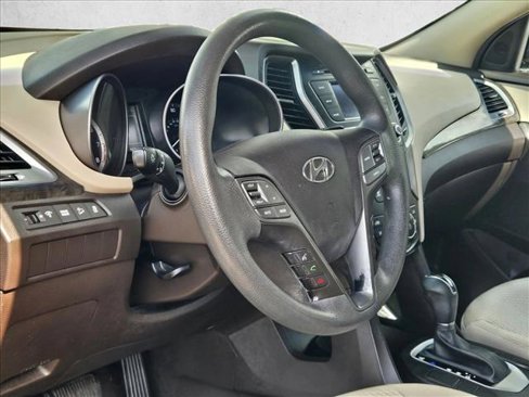 Used 2018 Hyundai Santa Fe Sport image 10