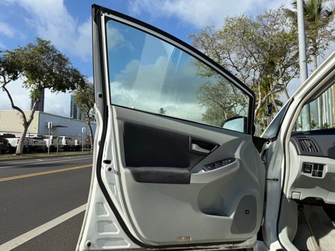 Used 2011 Toyota Prius One image 13