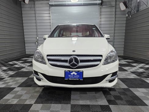 Used 2017 Mercedes-Benz B 250e image 3
