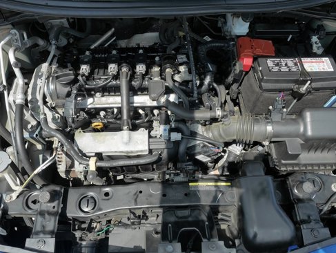 Used 2021 Nissan Versa SV image 27