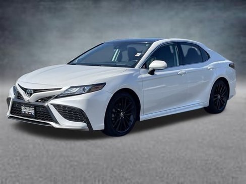Used 2022 Toyota Camry XSE image 26